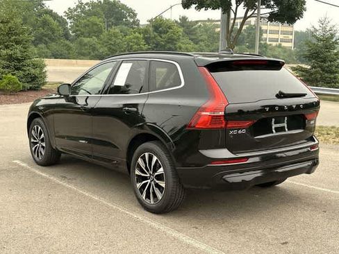 Used 2023 Volvo XC60 B5 Core AWD/4WD image 32