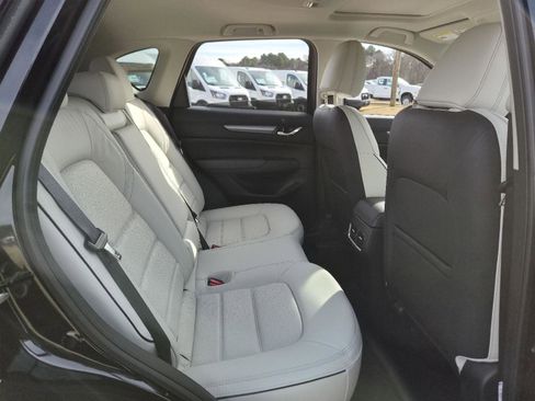 New 2025 MAZDA CX-5 AWD 2.5 S w/ Preferred Package image 17