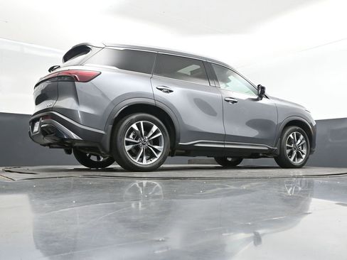 Certified 2025 INFINITI QX60 Luxe image 44