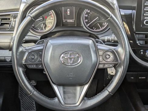 Used 2024 Toyota Camry SE image 13