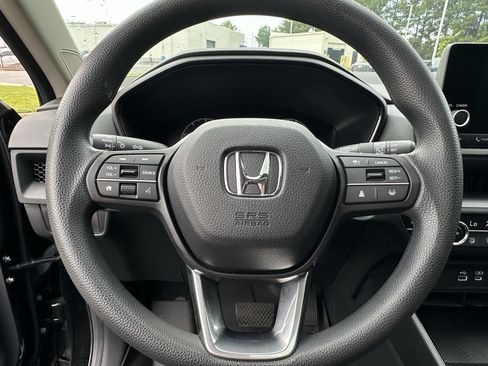 Used 2025 Honda CR-V EX image 6