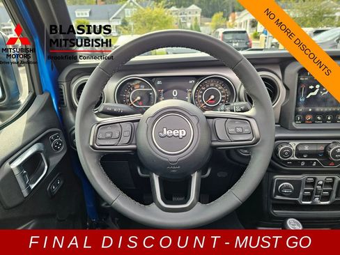 Used 2023 Jeep Wrangler Sport S w/ Sun And Sound Package image 27