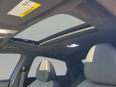 Certified 2023 Hyundai Elantra N Line image 27