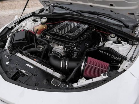 Used 2018 Chevrolet Camaro ZL1 image 27