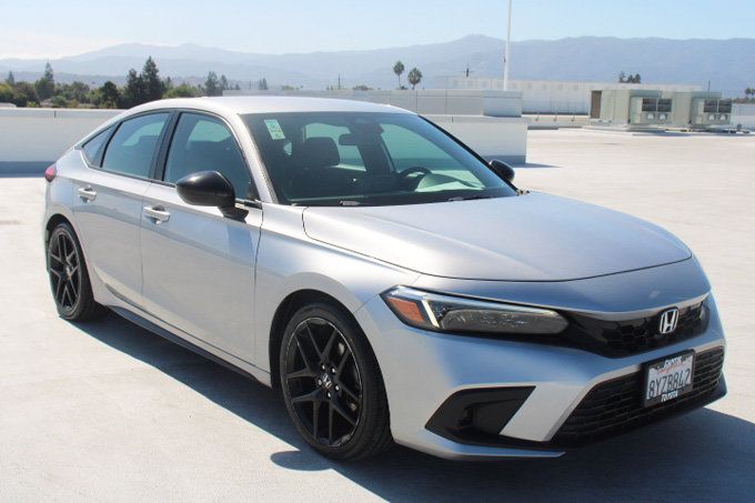 Used 2022 Honda Civic Sport image 2