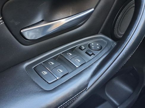 Used 2018 BMW M3 image 30