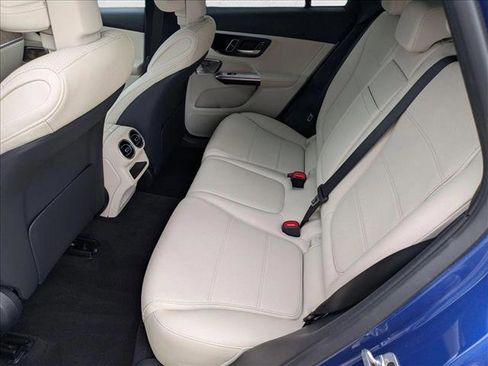 Certified 2026 Mercedes-Benz GLC 300 image 21