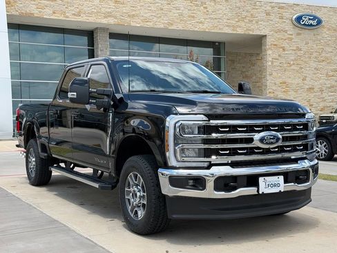New 2026 Ford F250 Lariat w/ FX4 Off-Road Package AWD/4WD image 19