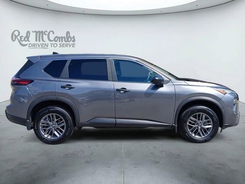 Used 2025 Nissan Rogue S AWD/4WD image 6