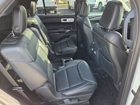 Used 2020 Ford Explorer ST w/ ST Street Pack AWD/4WD image 17