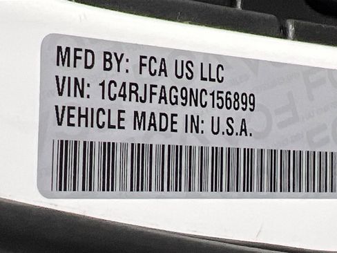 Used 2022 Jeep Grand Cherokee Laredo X image 27