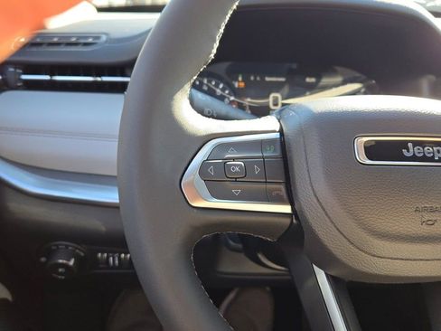 New 2026 Jeep Compass Limited image 30