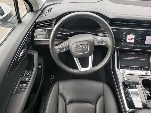 Used 2023 Audi Q7 3.0T Prestige AWD/4WD image 15