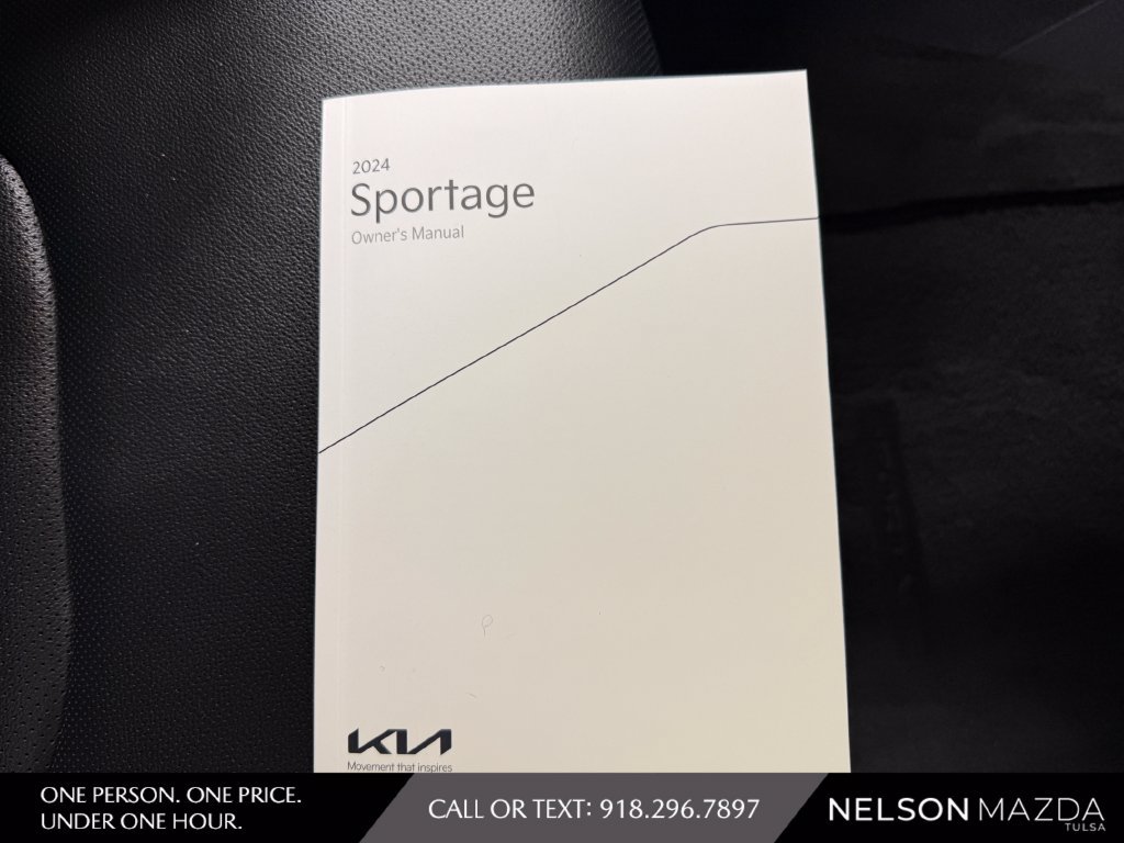 Used 2024 Kia Sportage EX FWD image 50