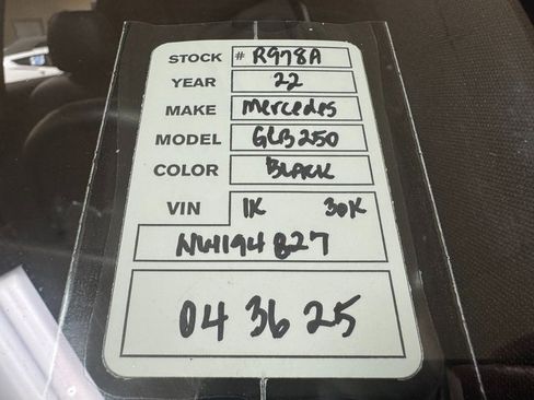 Used 2022 Mercedes-Benz GLB 250 image 27