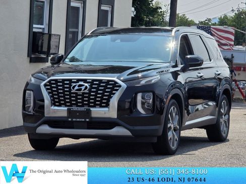 Used 2020 Hyundai Palisade SEL w/ Premium Package AWD/4WD image 3