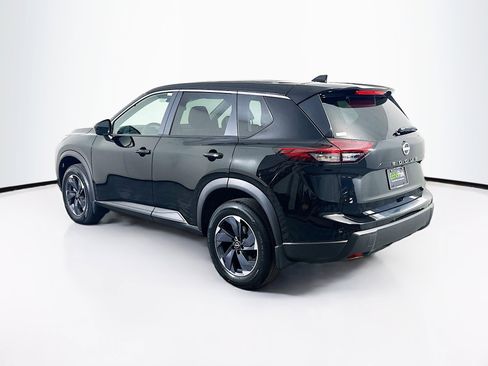 Used 2026 Nissan Rogue SV image 5