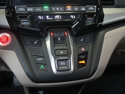 Used 2019 Honda Odyssey EX-L image 11