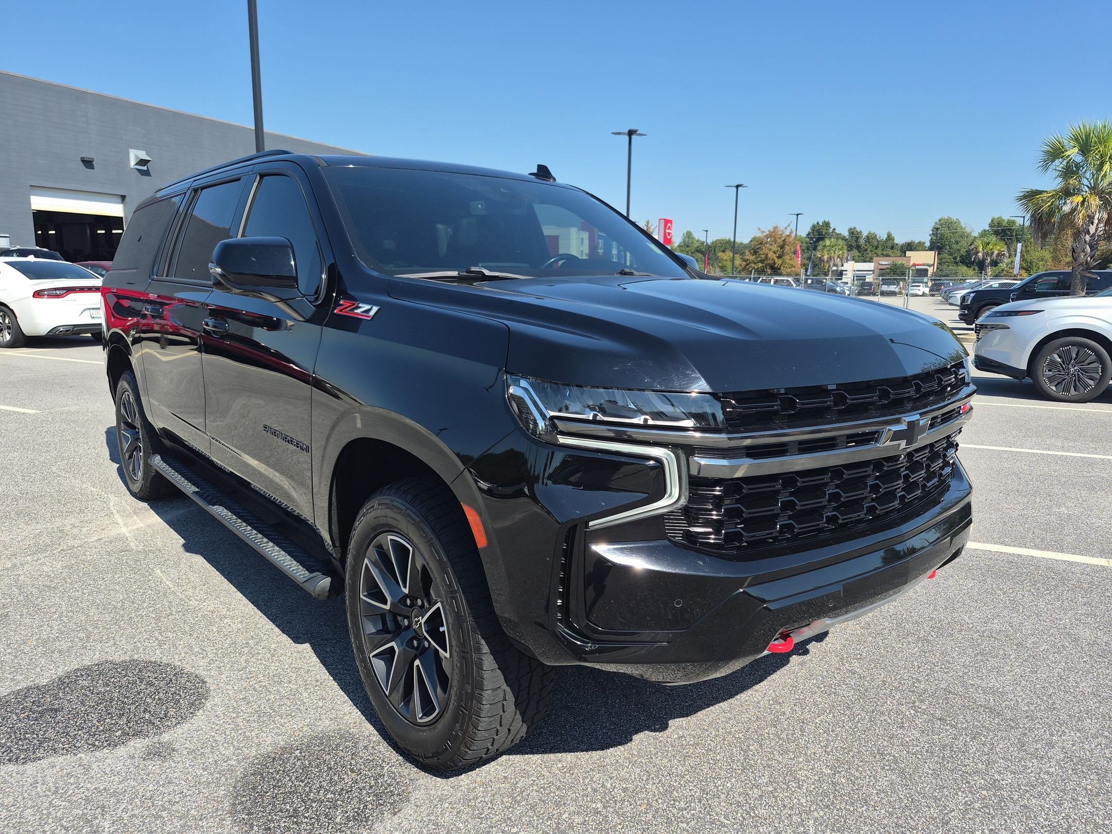 Used 2022 Chevrolet Suburban Z71 w/ Off-Road Capability Package AWD/4WD image 10