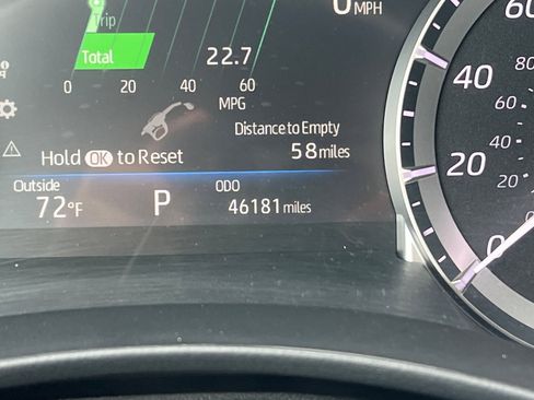 Used 2024 Toyota Highlander XLE image 40