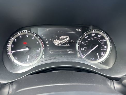 Used 2022 Toyota Highlander XLE image 25