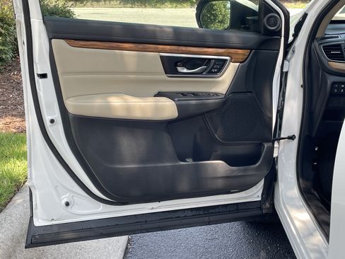 Used 2020 Honda CR-V EX-L image 13