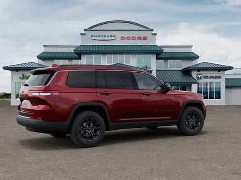 New 2026 Jeep Grand Cherokee L 4WD image 4