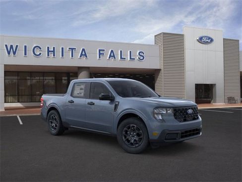 New 2025 Ford Maverick XLT w/ XLT Luxury Package image 7