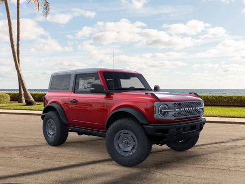 New 2025 Ford Bronco Badlands image 24