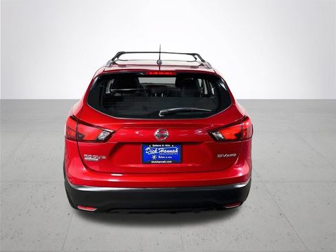Used 2017 Nissan Rogue Sport SV w/ SV All-Weather Package AWD/4WD image 7