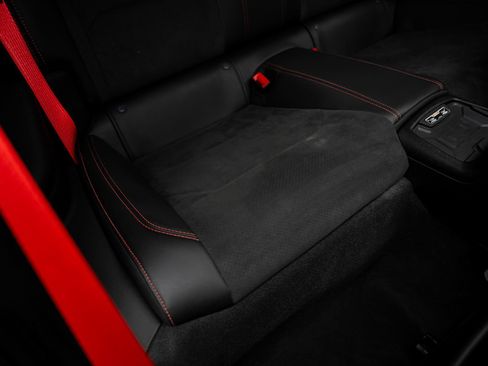 Used 2022 Chevrolet Camaro ZL1 RWD image 40