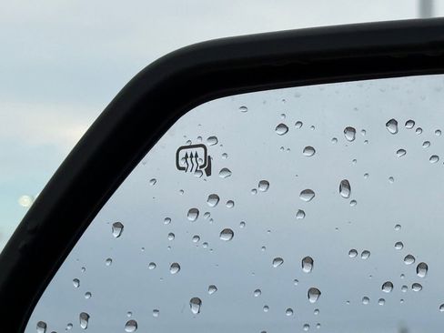 Used 2020 Ford F150 XL w/ Equipment Group 101A Mid image 12