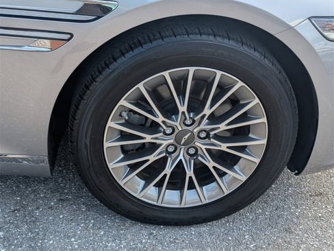 Used 2022 Genesis G80 2.5T image 18