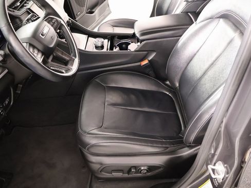 Used 2022 Jeep Grand Cherokee Limited w/ Trailer Tow Prep Group (B) image 12