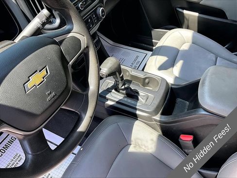Used 2019 Chevrolet Colorado W/T w/ WT Convenience Package RWD image 12