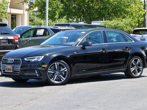 Used 2018 Audi A4 2.0T Premium Plus w/ Premium Plus Package AWD/4WD image 17