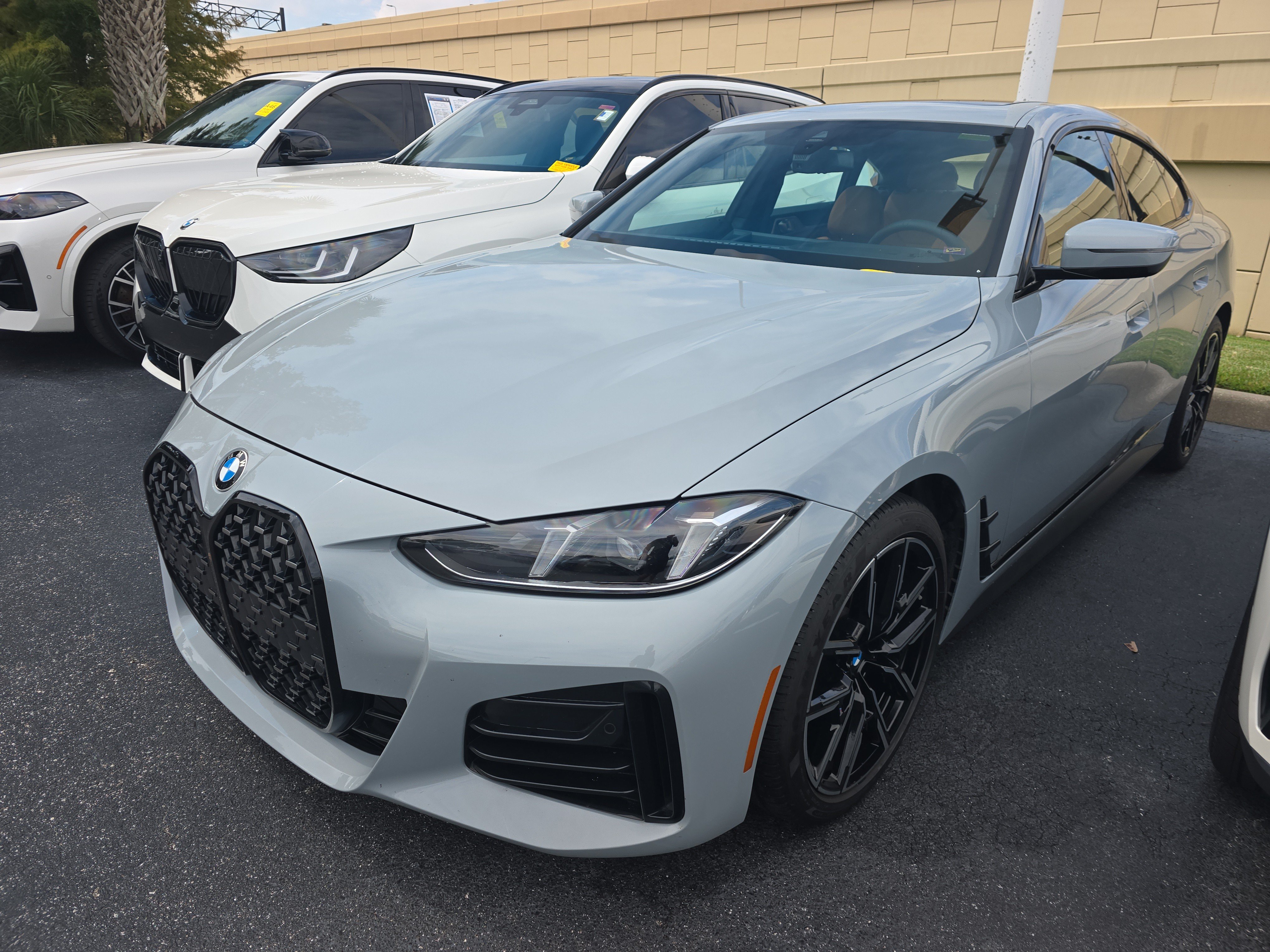 Used 2026 BMW 430i w/ M Sport Package RWD image 3