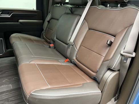 New 2026 GMC Sierra 2500 Denali w/ Denali Reserve Package image 5