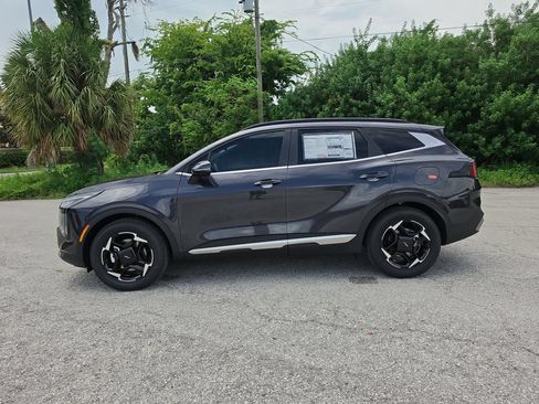 New 2027 Kia Sportage EX FWD image 5