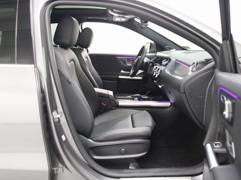 Certified 2025 Mercedes-Benz GLA 250 GLA 250 image 21