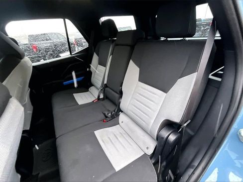 Used 2025 Toyota 4Runner TRD Off-Road image 25