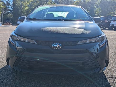 Used 2024 Toyota Corolla LE image 8