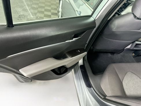 Used 2024 Toyota Camry LE image 25