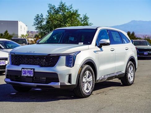 New 2026 Kia Sorento LX image 4