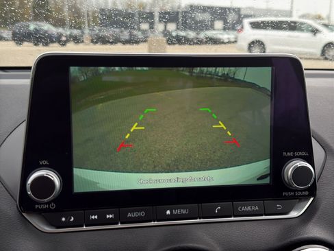 Used 2024 Nissan Sentra SV w/ All-Weather Package FWD image 18