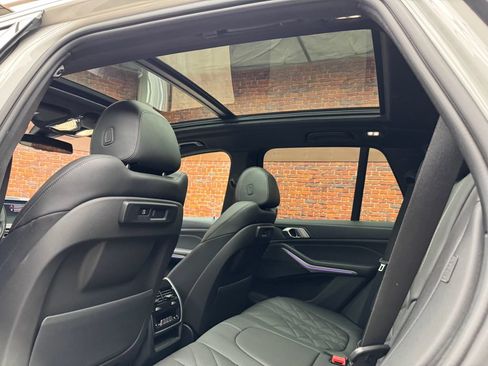 Certified 2023 BMW X5 xDrive40i w/ Premium Package AWD/4WD image 3