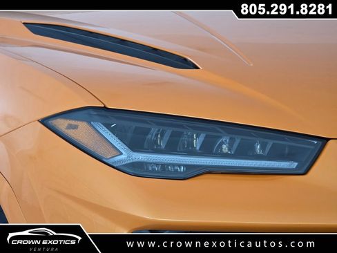 Used 2024 Lamborghini Urus S AWD/4WD image 10