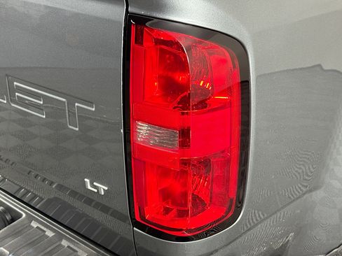 Used 2022 Chevrolet Colorado LT w/ Fleet Safety Package image 55