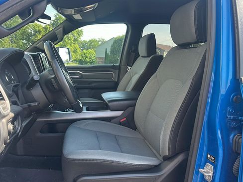 Used 2023 RAM 1500 Big Horn AWD/4WD image 9