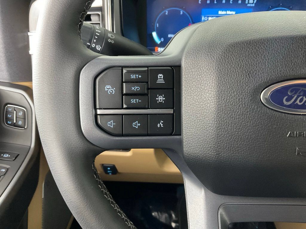 New 2026 Ford F250 Lariat w/ Lariat Ultimate Package AWD/4WD image 24
